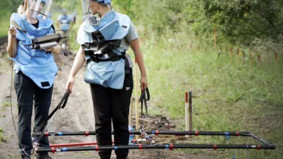 RACE AGAINST TIME – WOMEN DE-MINERS IN UKRAINE